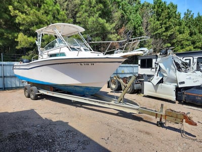 NTLSL24***** 1995 Grady Boat