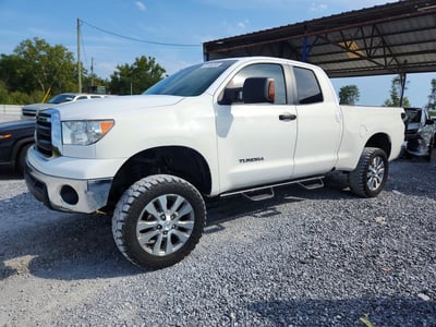 5TFRU5F16AX****** 2010 Toyota Tundra