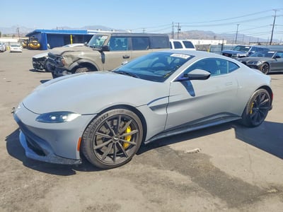 SCFSMGAW1KG****** 2019 Aston Martin Vantage