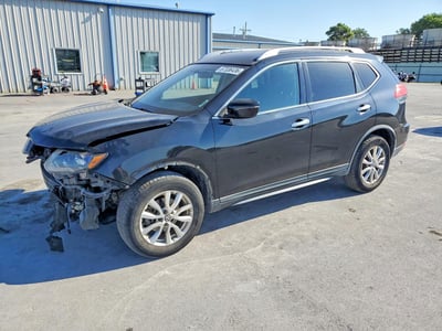 KNMAT2MT7HP****** 2017 Nissan Rogue