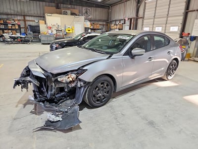 JM1BM1T70G1****** 2016 Mazda 3