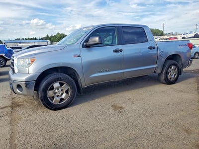 5TFDY5F13BX****** 2011 Toyota Tundra