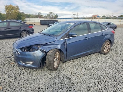 1FADP3J25JL****** 2018 Ford Focus