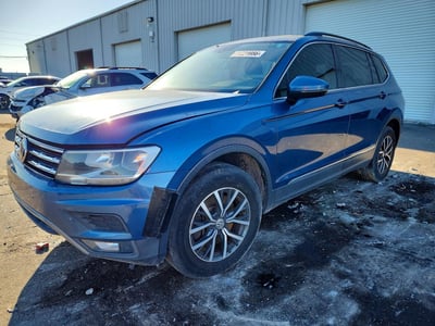 3VV3B7AX0JM****** 2018 Volkswagen Tiguan
