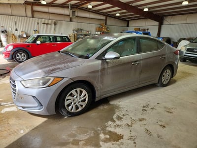 5NPD74LFXHH****** 2017 Hyundai Elantra