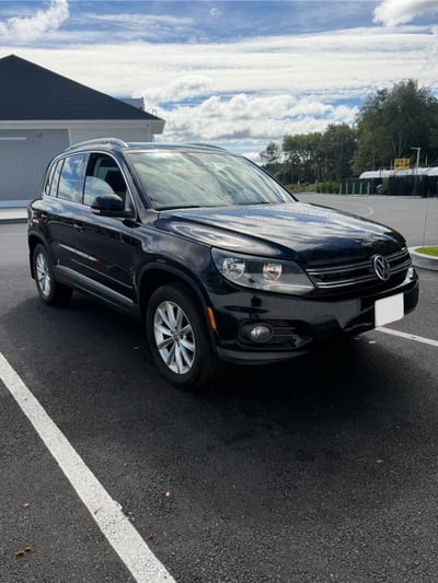 WVGSV7AXXHK****** 2017 Volkswagen Tiguan