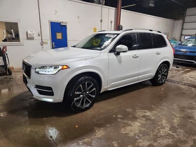 YV4A22PK6H1****** 2017 Volvo XC90