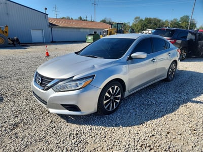 1N4AL3AP6HC****** 2017 Nissan Altima