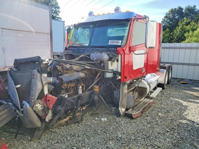 3ALXFB003HD****** 2017 Freightliner Coronado 132 Glider