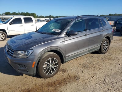 3VV3B7AX2MM****** 2021 Volkswagen Tiguan