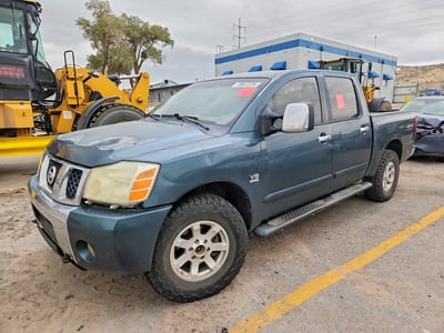 1N6AA07BX4N****** 2004 Nissan Titan