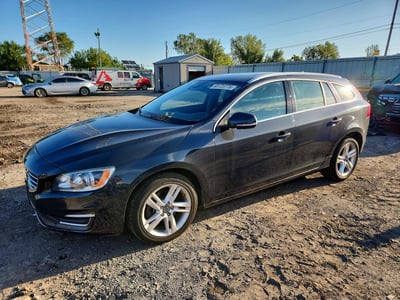 YV140MEDXF1****** 2015 Volvo V60