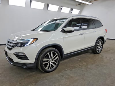 5FNYF6H00HB****** 2017 Honda Pilot