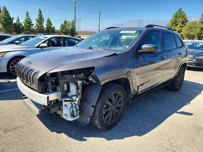 1C4PJLCB6JD****** 2018 Jeep Cherokee