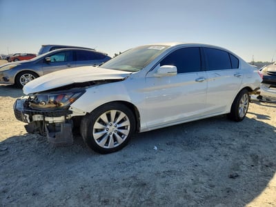 1HGCR2F80EA****** 2014 Honda Accord