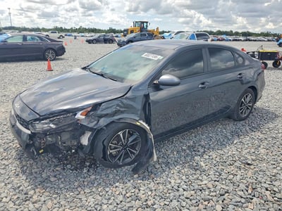 3KPF24AD2PE****** 2023 Kia Forte