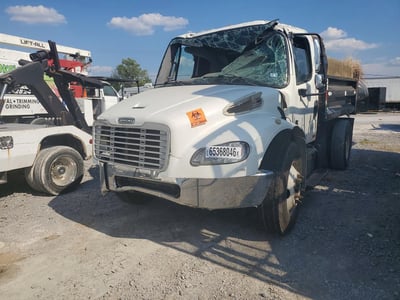 1FVACXDUXGH****** 2016 Freightliner M2 106 Medium Duty