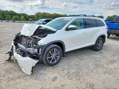 5TDKZRFH3KS****** 2019 Toyota Highlander