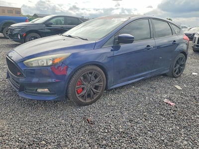 1FADP3L94HL****** 2017 Ford Focus