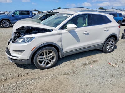 5LMTJ2AH8FU****** 2015 Lincoln MKC