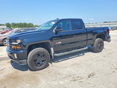 1GCVKREC3JZ****** 2018 Chevrolet Silverado