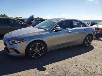 WDD3G4FB8KW****** 2019 Mercedes-Benz A-Class