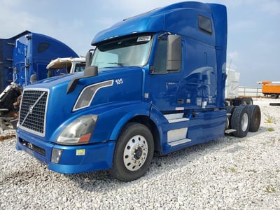 4V4NC9EH3DN****** 2013 Volvo VNL
