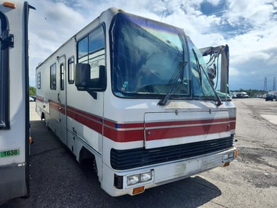 1GBKP37N3N3****** 1993 Chevrolet P30