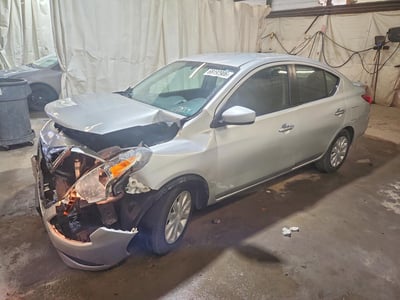 3N1CN7AP8HL****** 2017 Nissan Versa