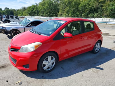 JTDKTUD38CD****** 2012 Toyota Yaris