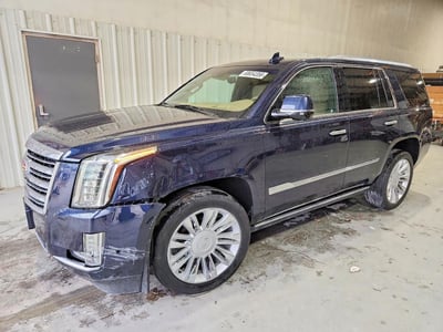 1GYS4DKJ7JR****** 2018 Cadillac Escalade