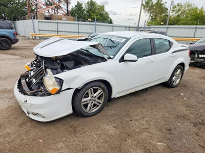 1C3CDZCB5DN****** 2013 Dodge Avenger