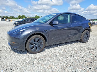 7SAYGAEE4RF****** 2024 Tesla Model Y