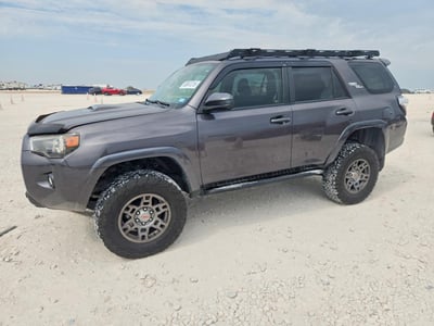 JTEBU5JR2H5****** 2017 Toyota 4Runner