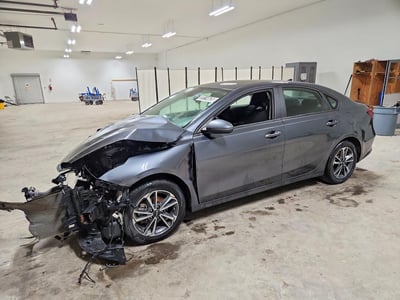 3KPF24AD7RE****** 2024 Kia Forte