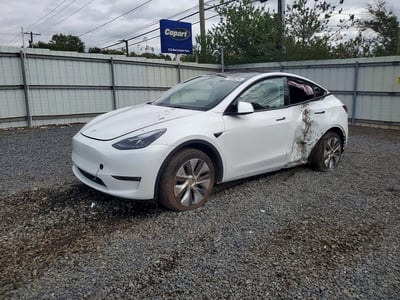 7SAYGDED4PF****** 2023 Tesla Model Y