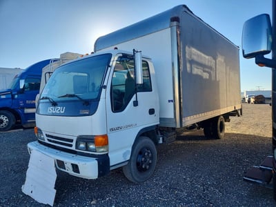 JALC4B14437****** 2003 Isuzu NPR