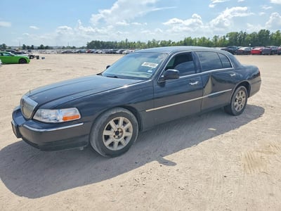 2LNBL8EV5BX****** 2011 Lincoln Town Car