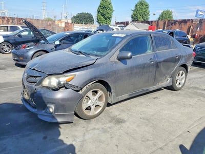 5YFBU4EE1DP****** 2013 Toyota Corolla