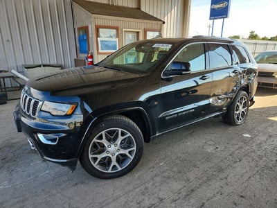 1C4RJFBT0JC****** 2018 Jeep Grand Cherokee