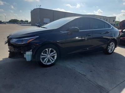1G1BE5SM1K7****** 2019 Chevrolet Cruze