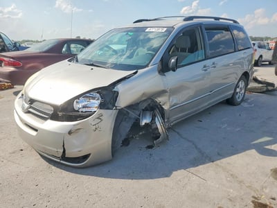 2004 Toyota Sienna