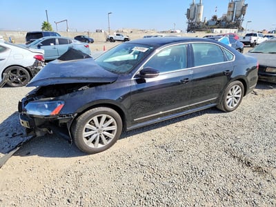 1VWCP7A38CC****** 2012 Volkswagen Passat