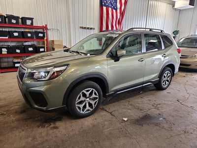 JF2SKAGC0KH****** 2019 Subaru Forester