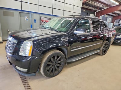3GYFK62828G****** Salvage and Wrecked 2008 Cadillac Escalade ESV in Hartford Springfield