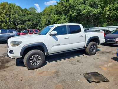 5TFCZ5ANXHX****** 2017 Toyota Tacoma