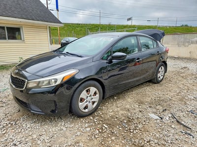3KPFK4A76JE****** 2018 Kia Forte
