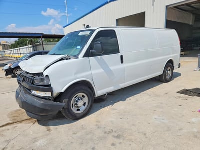 1GCWGBFPXJ1****** 2018 Chevrolet Express