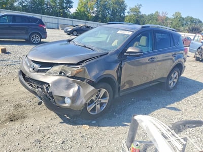 2T3WFREV1FW****** 2015 Toyota RAV4