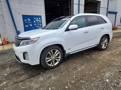 5XYKWDA79EG****** 2014 Kia Sorento